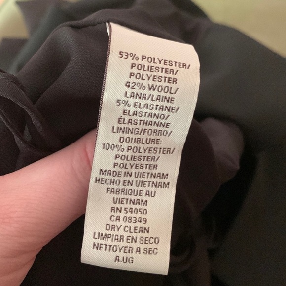 Women’s Anne Klein Sleeveless Black Dress - Picture 9 of 9